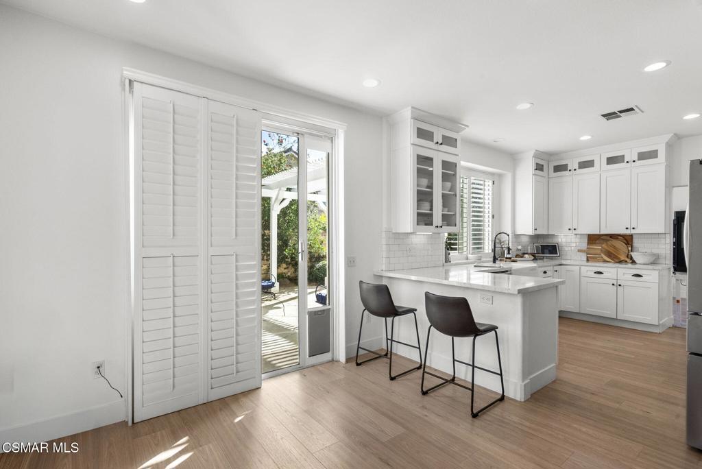 2648 Fallen Leaf Court Simi Valley, CA 93063 - Photo 15 of 42