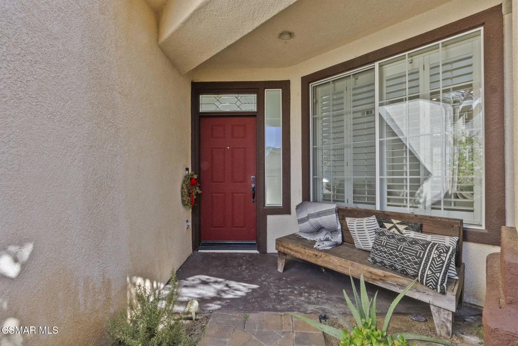 2648 Fallen Leaf Court Simi Valley, CA 93063 - Photo 2 of 42