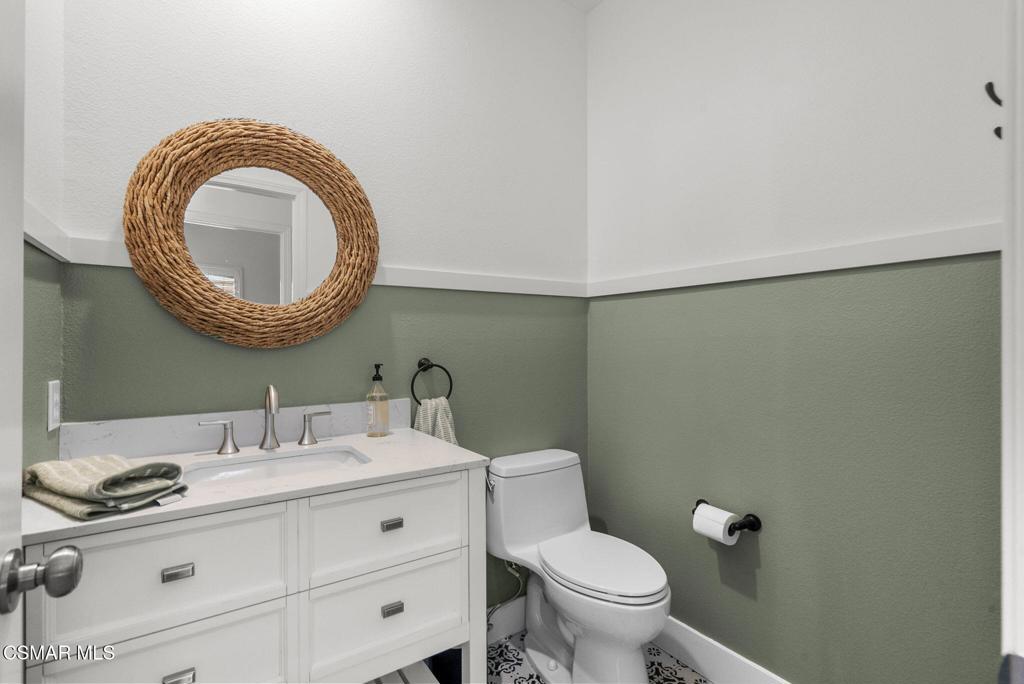 2648 Fallen Leaf Court Simi Valley, CA 93063 - Photo 21 of 42