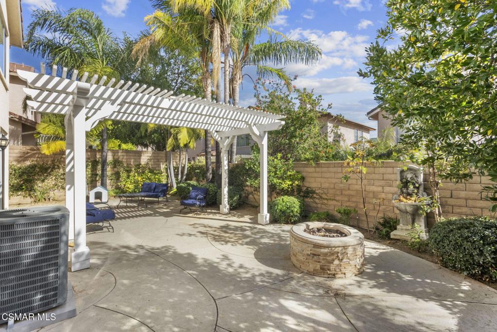 2648 Fallen Leaf Court Simi Valley, CA 93063 - Photo 38 of 42