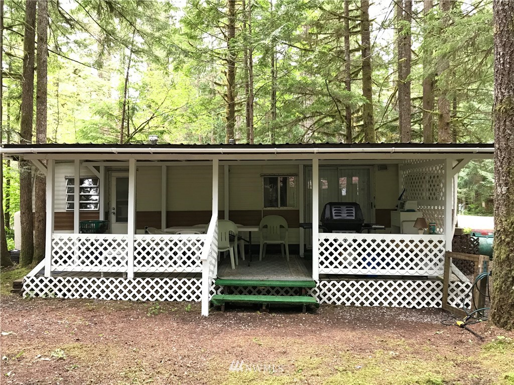 1-1 Goldrush Road Deming, WA 98244 - Photo 1 of 22 Gallery Image 1