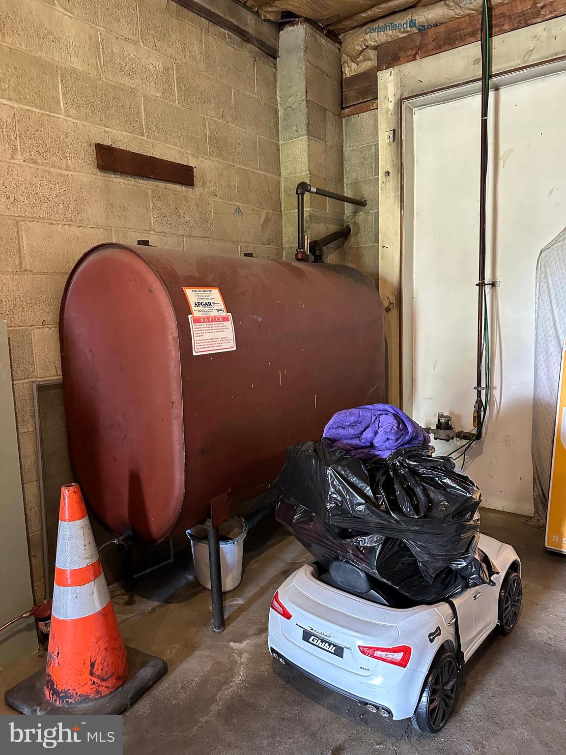 881 Oplinger Road Allentown, PA 18106 - Photo 41 of 44 Unit 2 Oil Tank