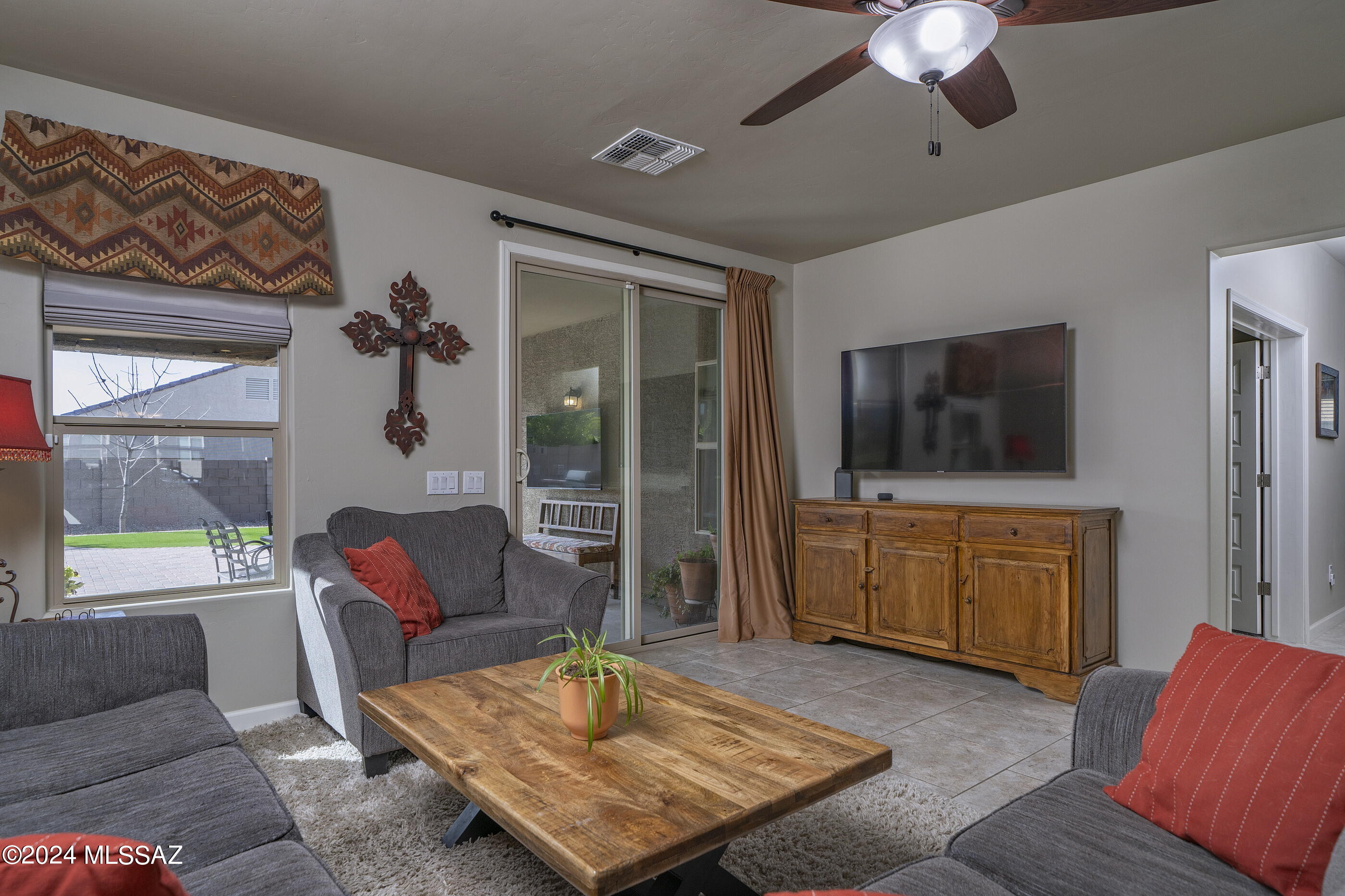 3511 West Sophora Ridge Way Tucson, AZ 85742 - Photo 6 of 24