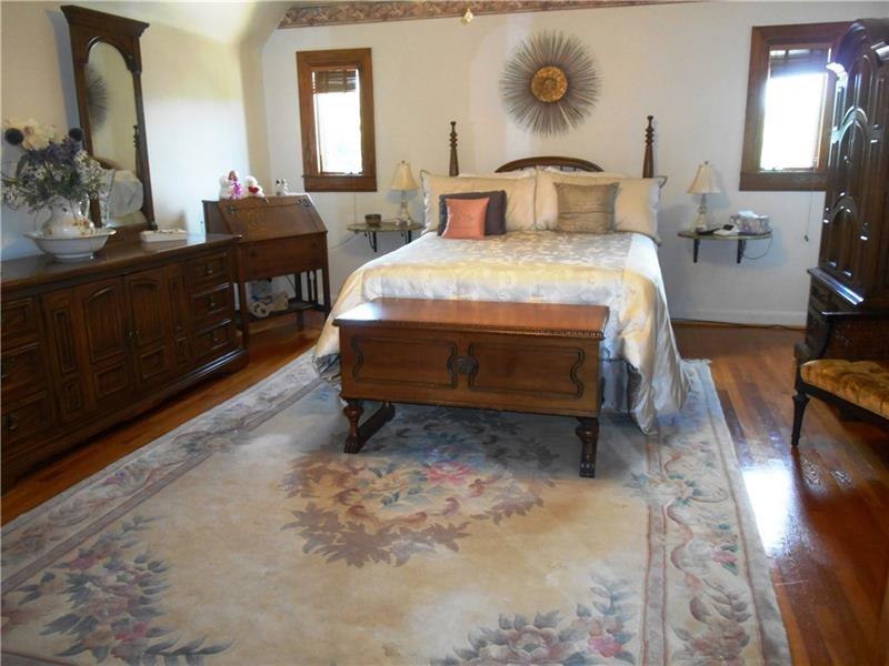 235 Cochran Road Pittsburgh, PA 15228 - Photo 13 of 25 HUGE master bedrooms with gorgeous floors!!