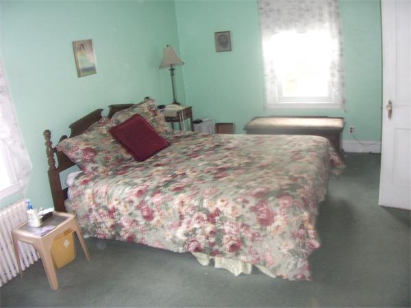 52 Brook Road Quincy, MA 02169 - Photo 7 of 9 Gallery Image 7