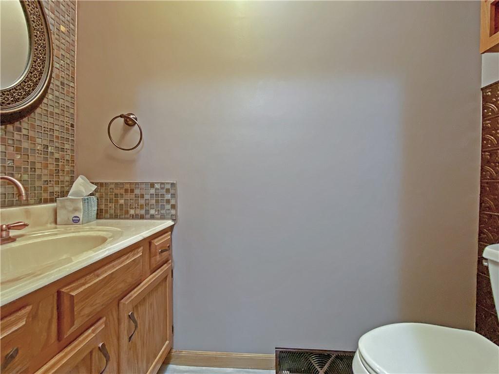 3930 Tuscarawas Road Beaver, PA 15009 - Photo 15 of 25