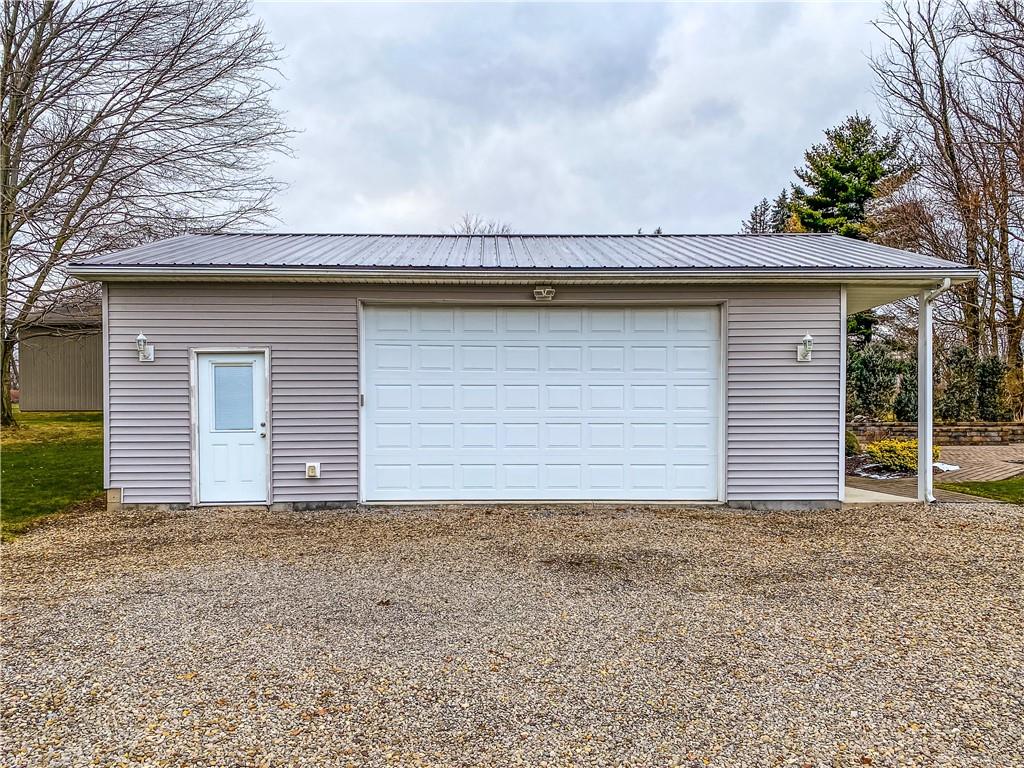3930 Tuscarawas Road Beaver, PA 15009 - Photo 4 of 25