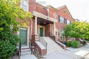 $2,200 | 29415 Glen Oaks Boulevard East, Farmington Hills, MI 48334