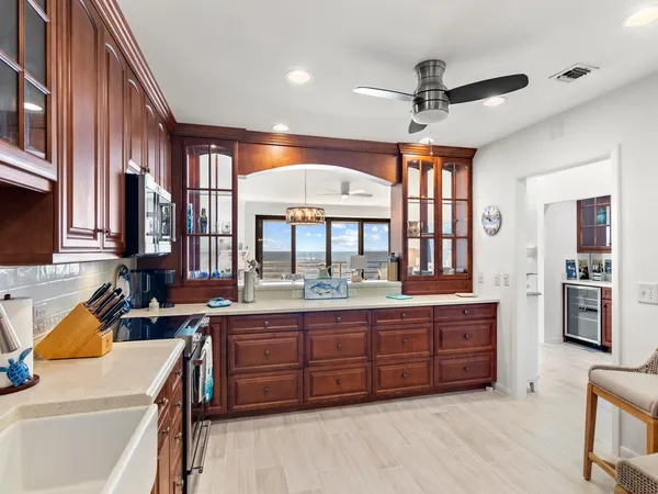 $12,000 | 5554 Jimmy Buffett Mem Highway, Unit 202, Vero Beach, FL 32963