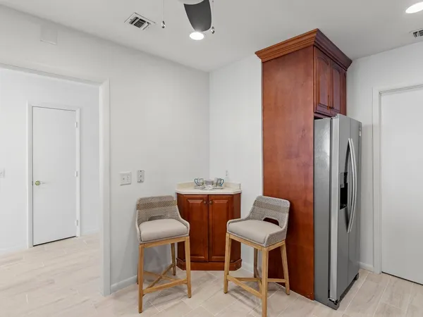 $12,000 | 5554 Jimmy Buffett Mem Highway, Unit 202, Vero Beach, FL 32963