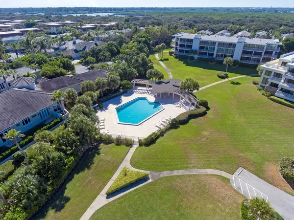 $12,000 | 5554 Jimmy Buffett Mem Highway, Unit 202, Vero Beach, FL 32963