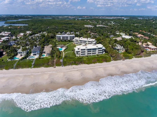 $12,000 | 5554 Jimmy Buffett Mem Highway, Unit 202, Vero Beach, FL 32963