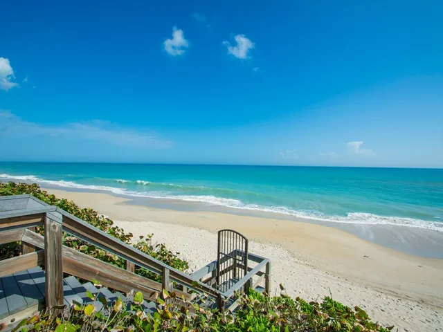 $12,000 | 5554 Jimmy Buffett Mem Highway, Unit 202, Vero Beach, FL 32963