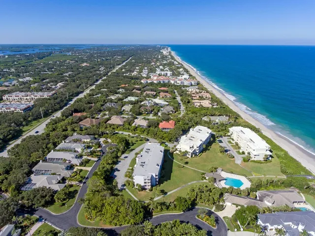 $12,000 | 5554 Jimmy Buffett Mem Highway, Unit 202, Vero Beach, FL 32963