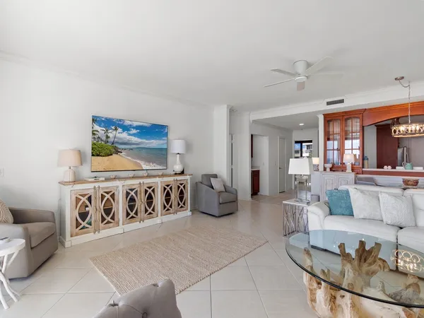 $12,000 | 5554 Jimmy Buffett Mem Highway, Unit 202, Vero Beach, FL 32963