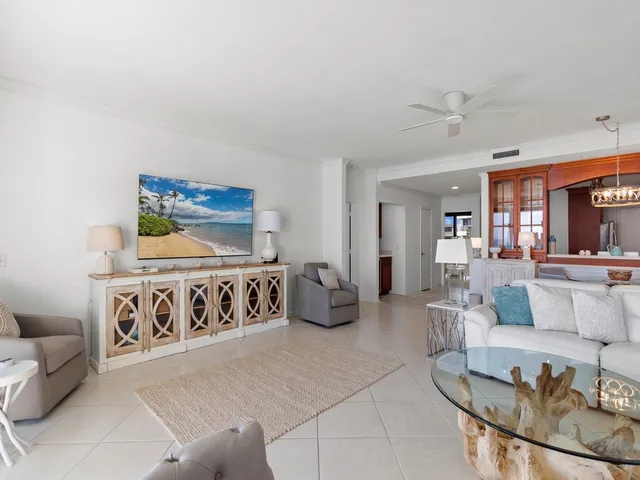 $12,000 | 5554 Jimmy Buffett Mem Highway, Unit 202, Vero Beach, FL 32963