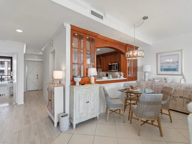 $12,000 | 5554 Jimmy Buffett Mem Highway, Unit 202, Vero Beach, FL 32963