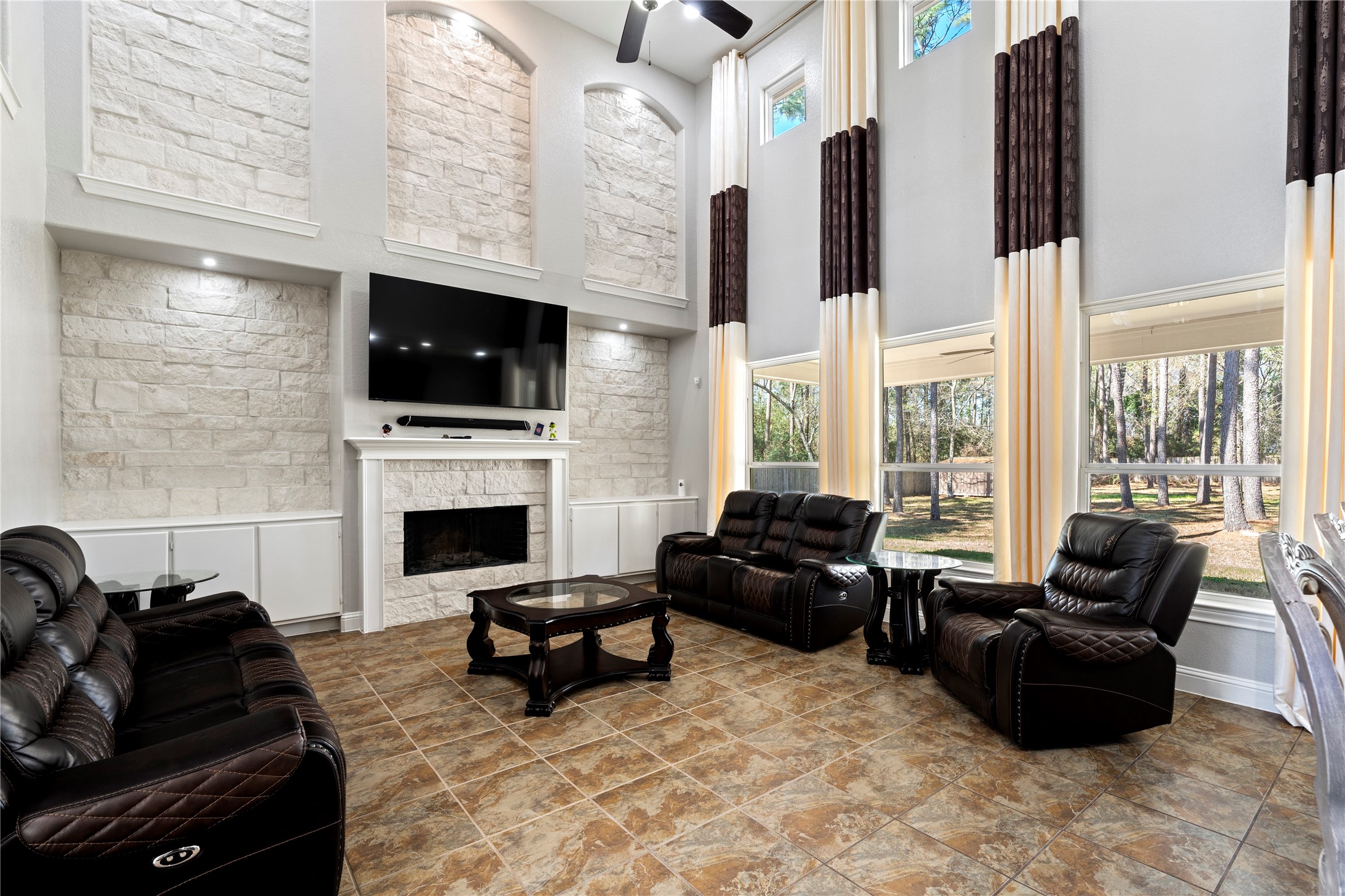 22306 Baneberry Road Magnolia, TX 77355 - Photo 8 of 40 Gallery Image 8