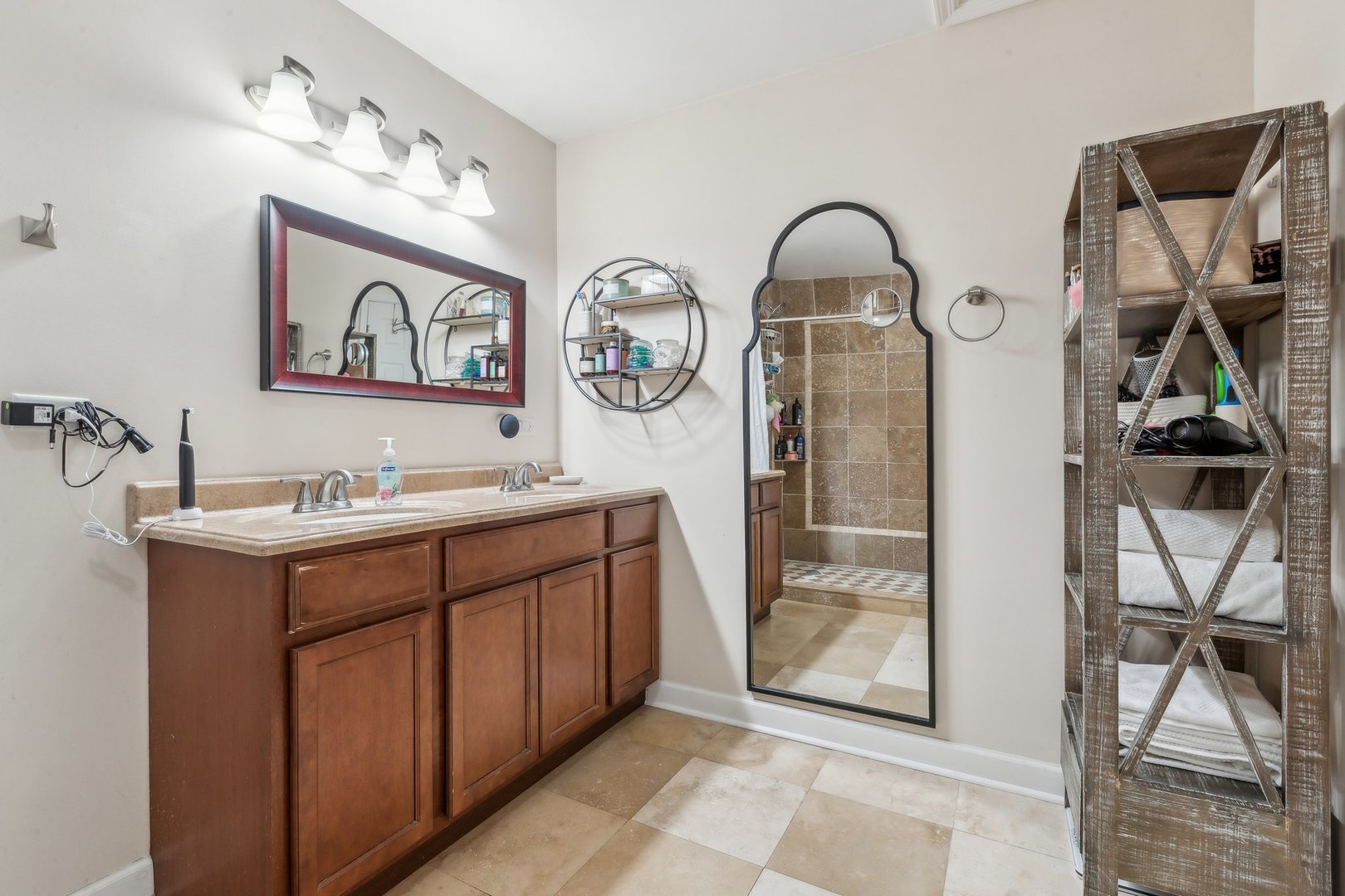 204 Oakleaf Road Lake In The Hills, IL 60156 - Photo 23 of 41 a bathroom with 2 sink and a mirror