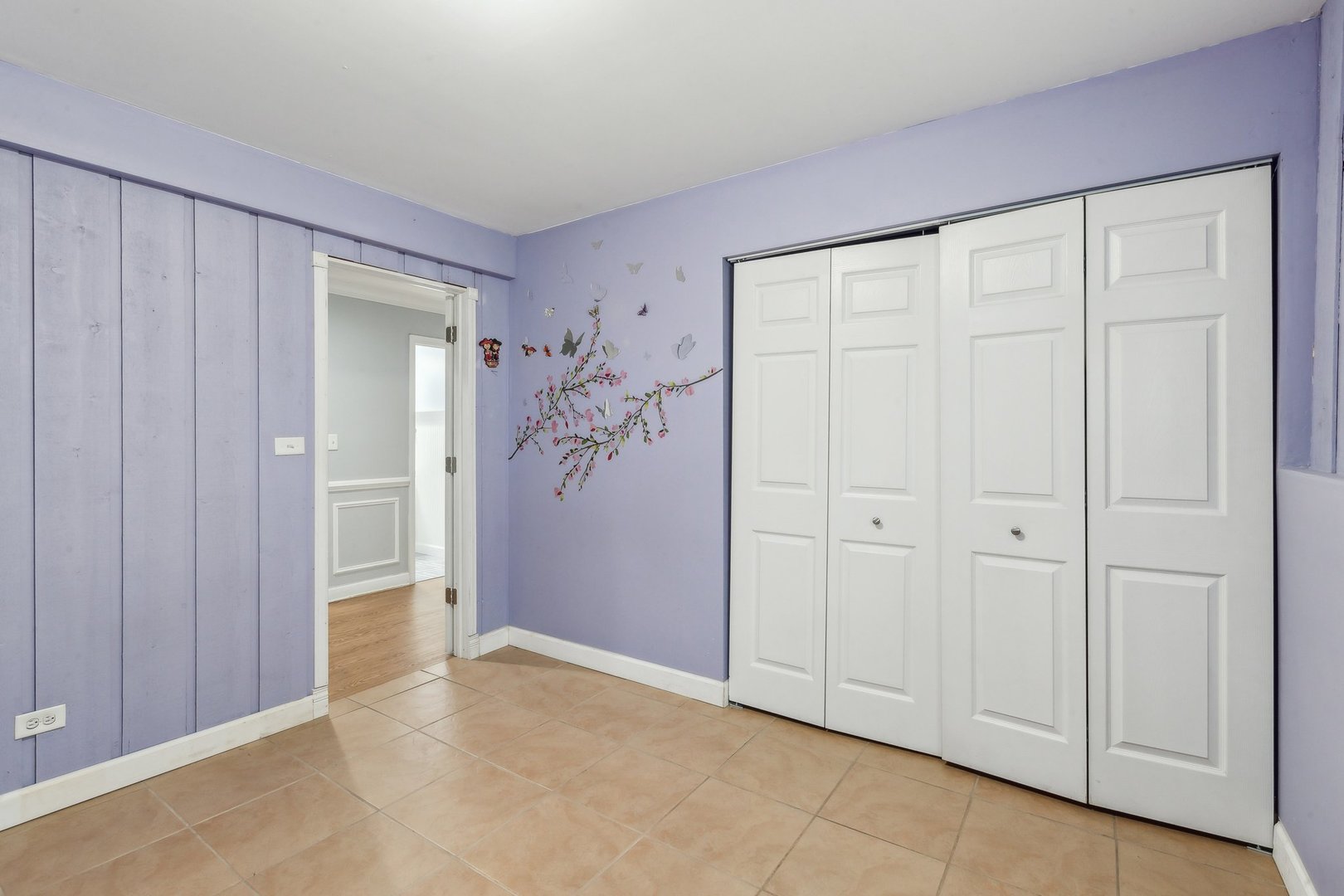 204 Oakleaf Road Lake In The Hills, IL 60156 - Photo 31 of 41 a view of an empty room