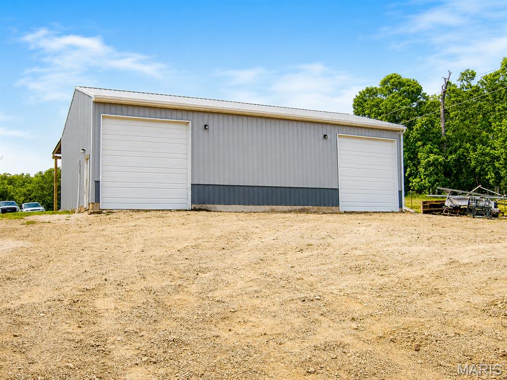 6779 Elmont Road Sullivan, MO 63080 - Photo 8 of 39