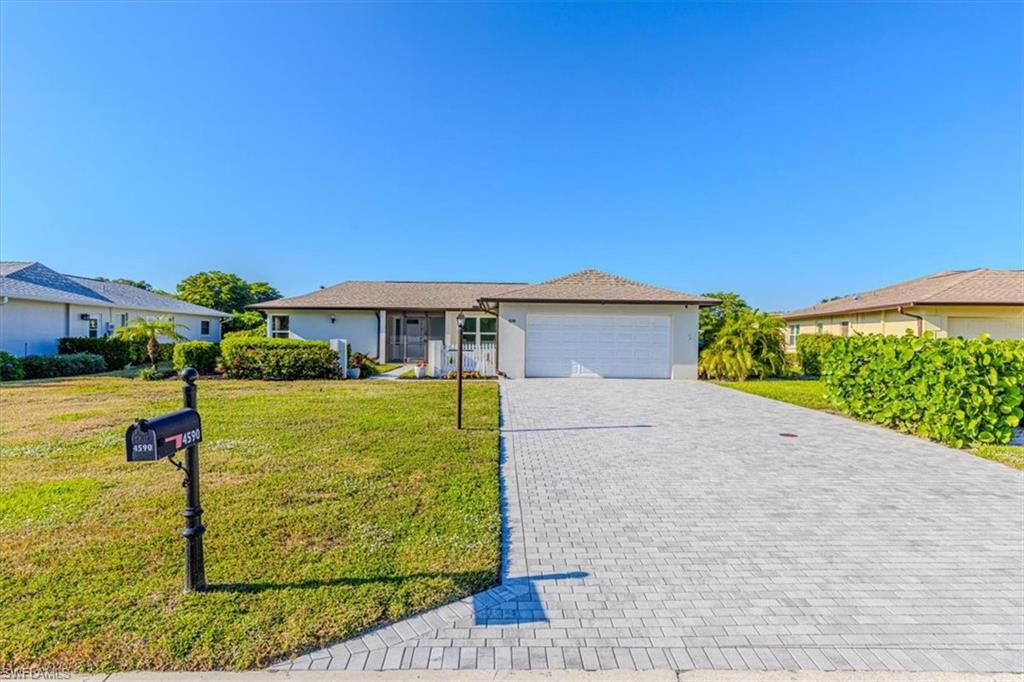 4590 Eagle Key Circle Naples, FL 34112 - Photo 7 of 37