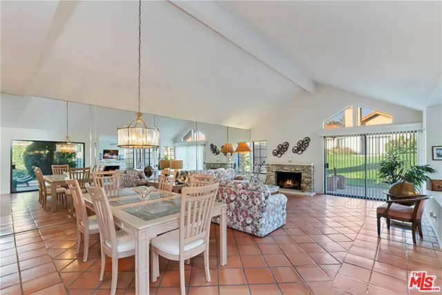 $5,000 | 8 Las Cruces Lane, Palm Desert, CA 92260