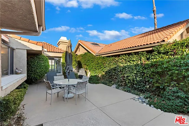 $5,000 | 8 Las Cruces Lane, Palm Desert, CA 92260