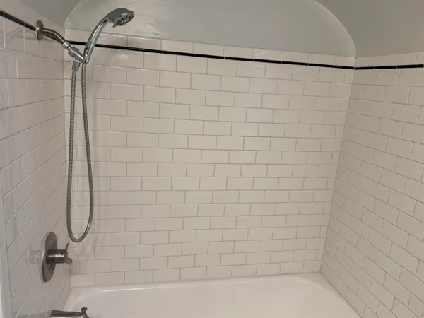 $2,200 | 193 Alexander Street, Memphis, TN 38111