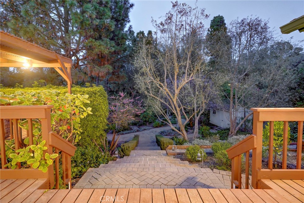 5205 Middlecrest Road Rancho Palos Verdes, CA 90275 - Photo 12 of 36 a view of balcony with wooden floor