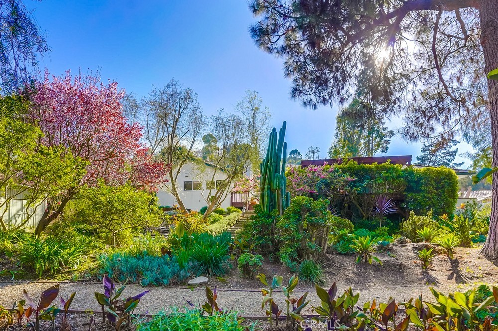 5205 Middlecrest Road Rancho Palos Verdes, CA 90275 - Photo 19 of 36 a aerial view of a house with a yard and garden
