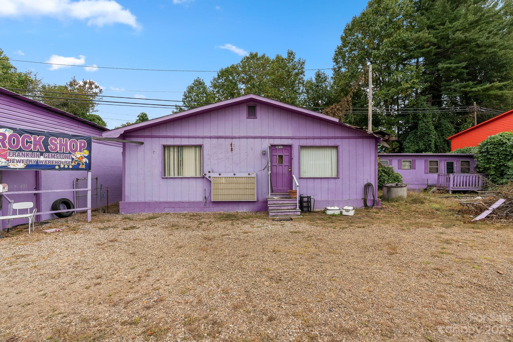 3002 Georgia Road Franklin, NC 28734 - Photo 13 of 26 Gallery Image 13