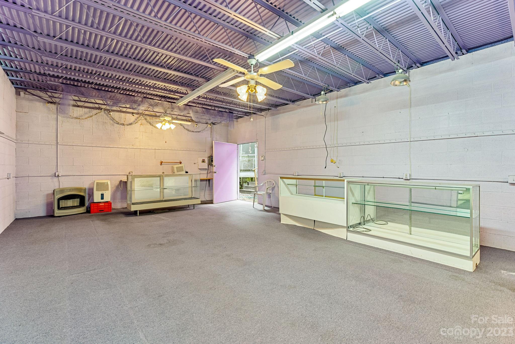 3002 Georgia Road Franklin, NC 28734 - Photo 4 of 26 Gallery Image 4