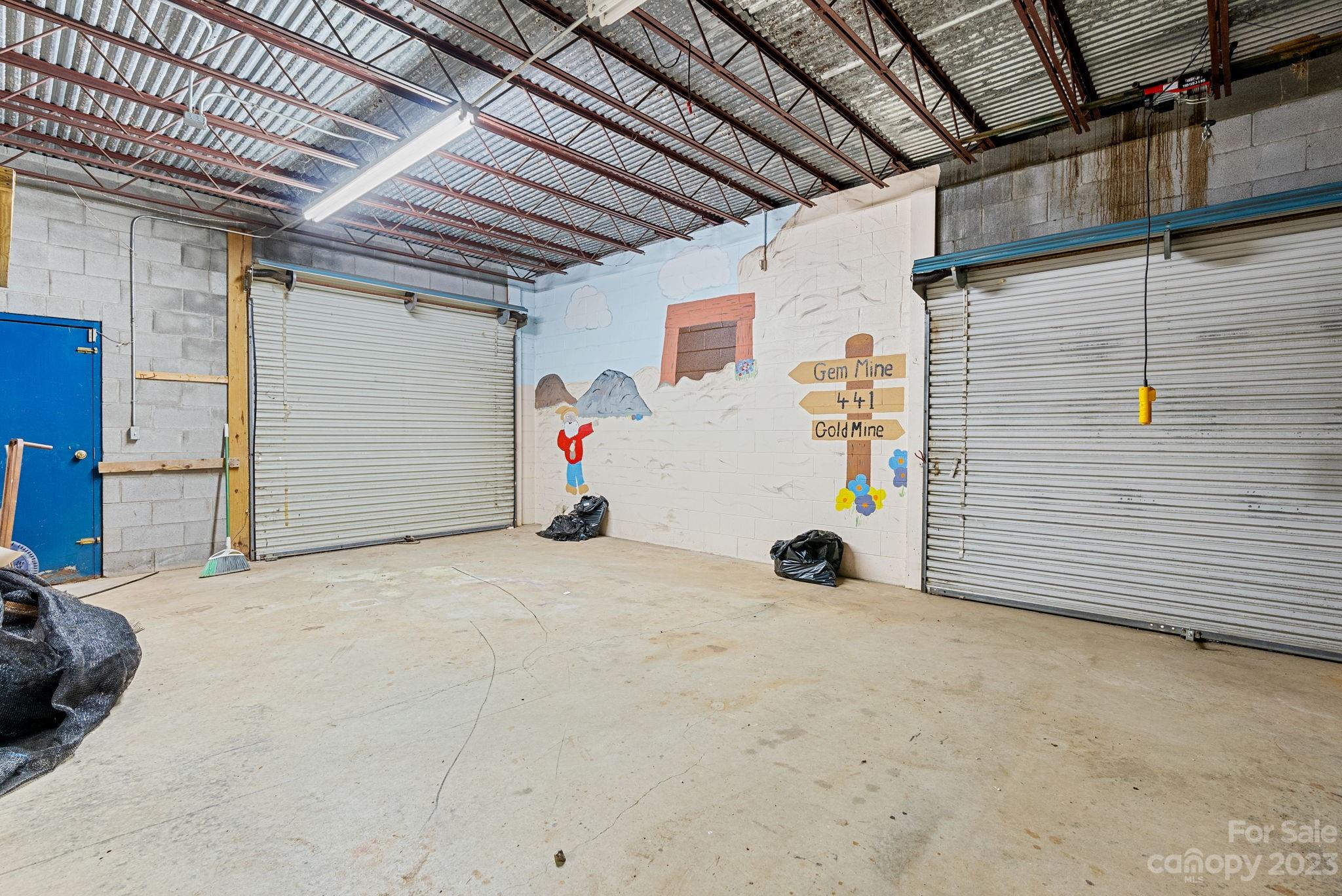 3002 Georgia Road Franklin, NC 28734 - Photo 5 of 26 Gallery Image 5