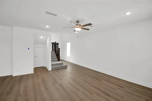 $2,700 | 3900 Lynx Court, Little Elm, TX 75068