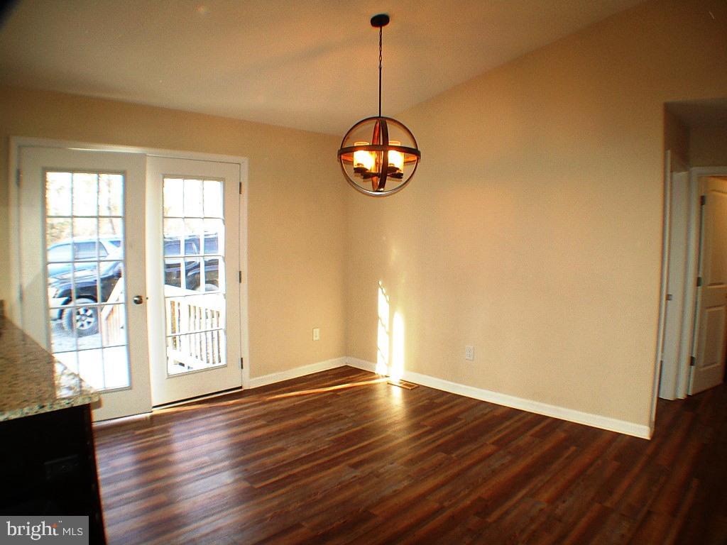 140 Guard Road Middletown, VA 22645 - Photo 13 of 87 Dinning Area