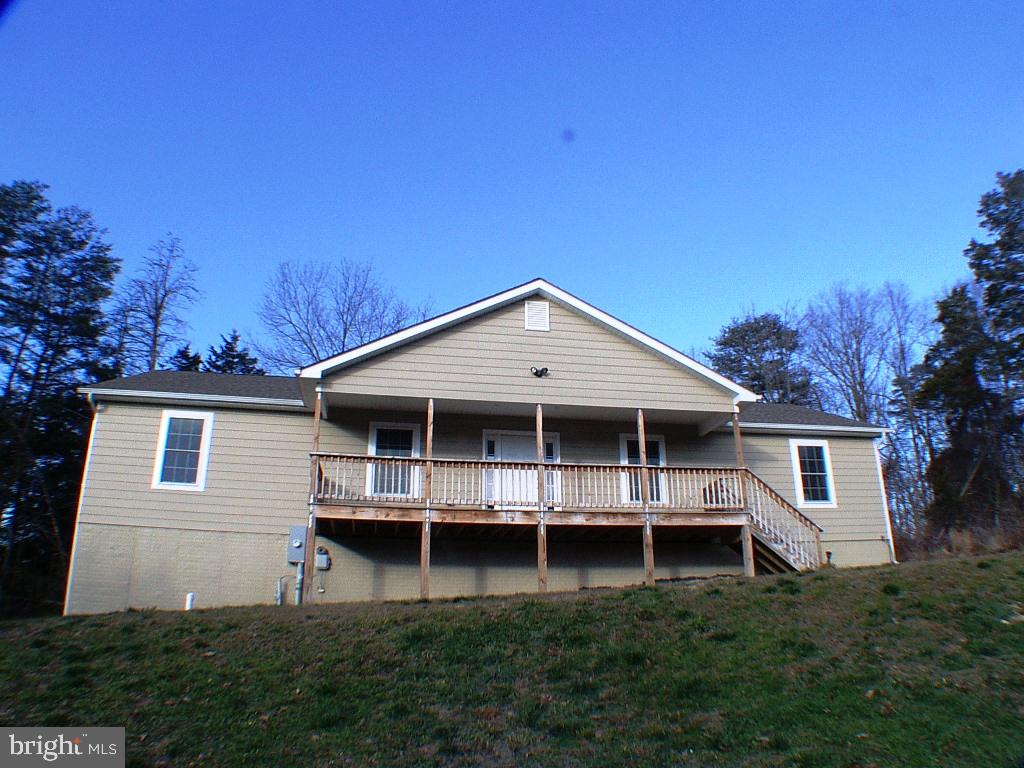 140 Guard Road Middletown, VA 22645 - Photo 2 of 87 Lovely Rancher
