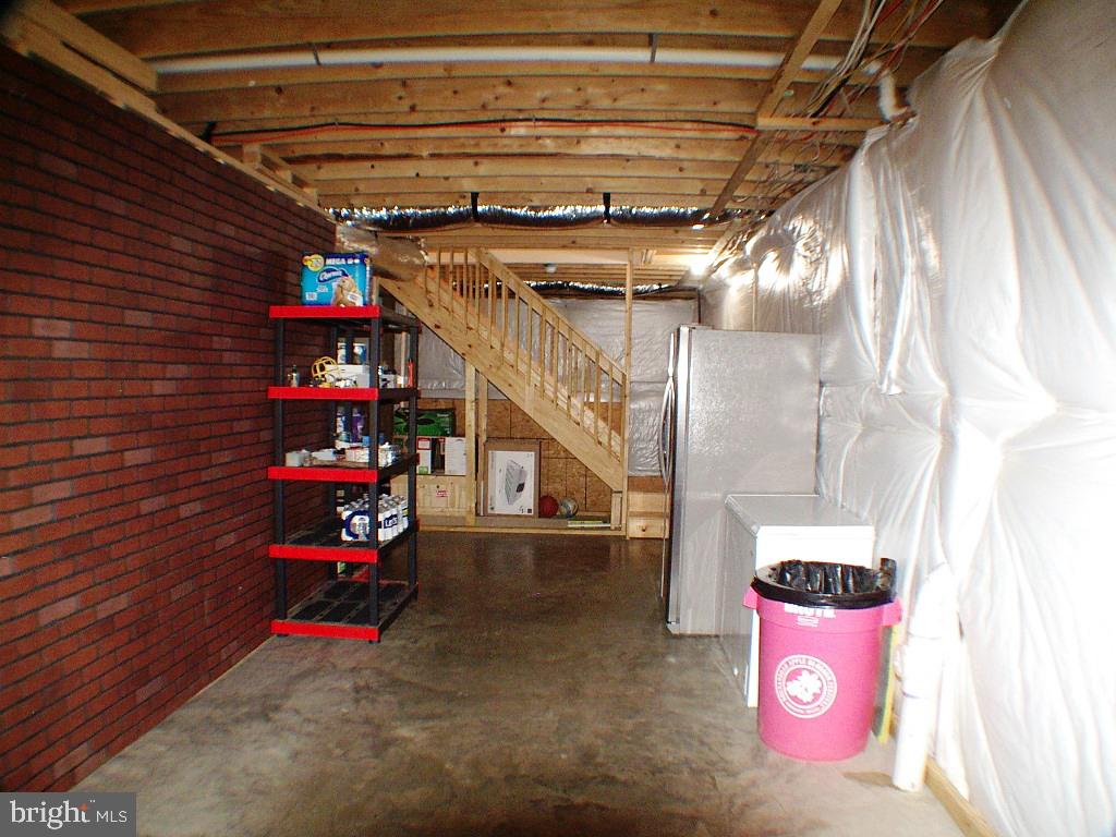140 Guard Road Middletown, VA 22645 - Photo 57 of 87 Basement