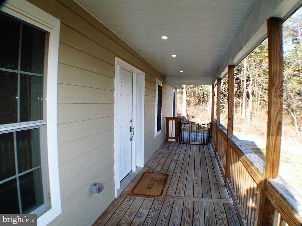 140 Guard Road Middletown, VA 22645 - Photo 6 of 87 Porch
