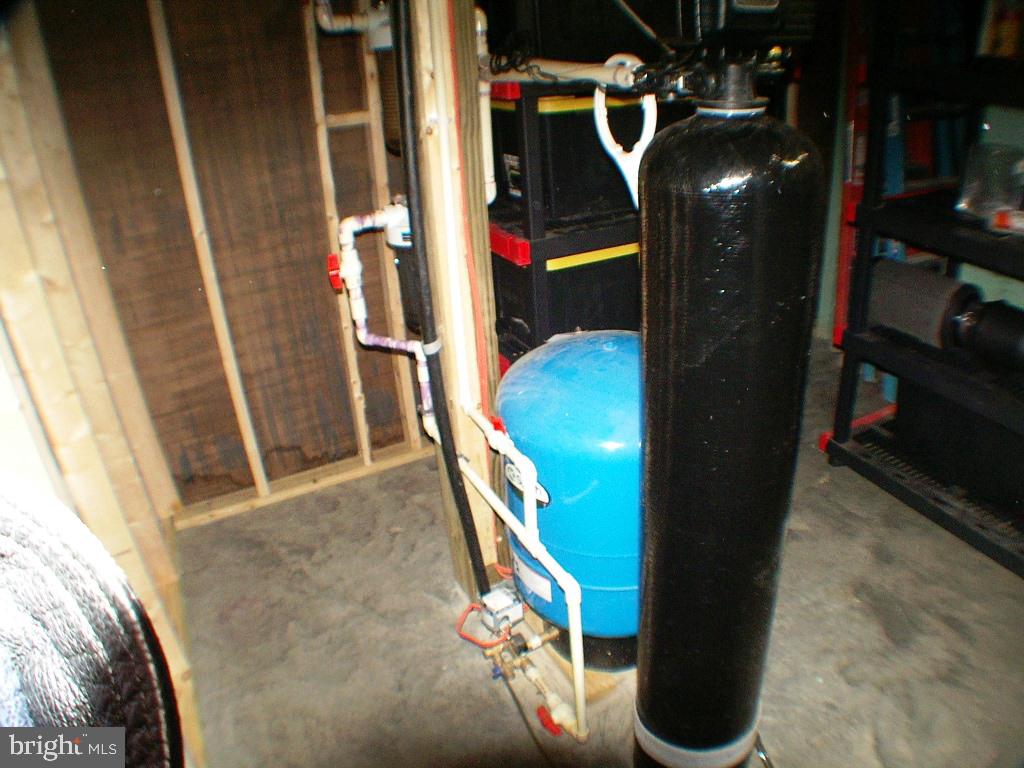 140 Guard Road Middletown, VA 22645 - Photo 68 of 87 Water Softener Included