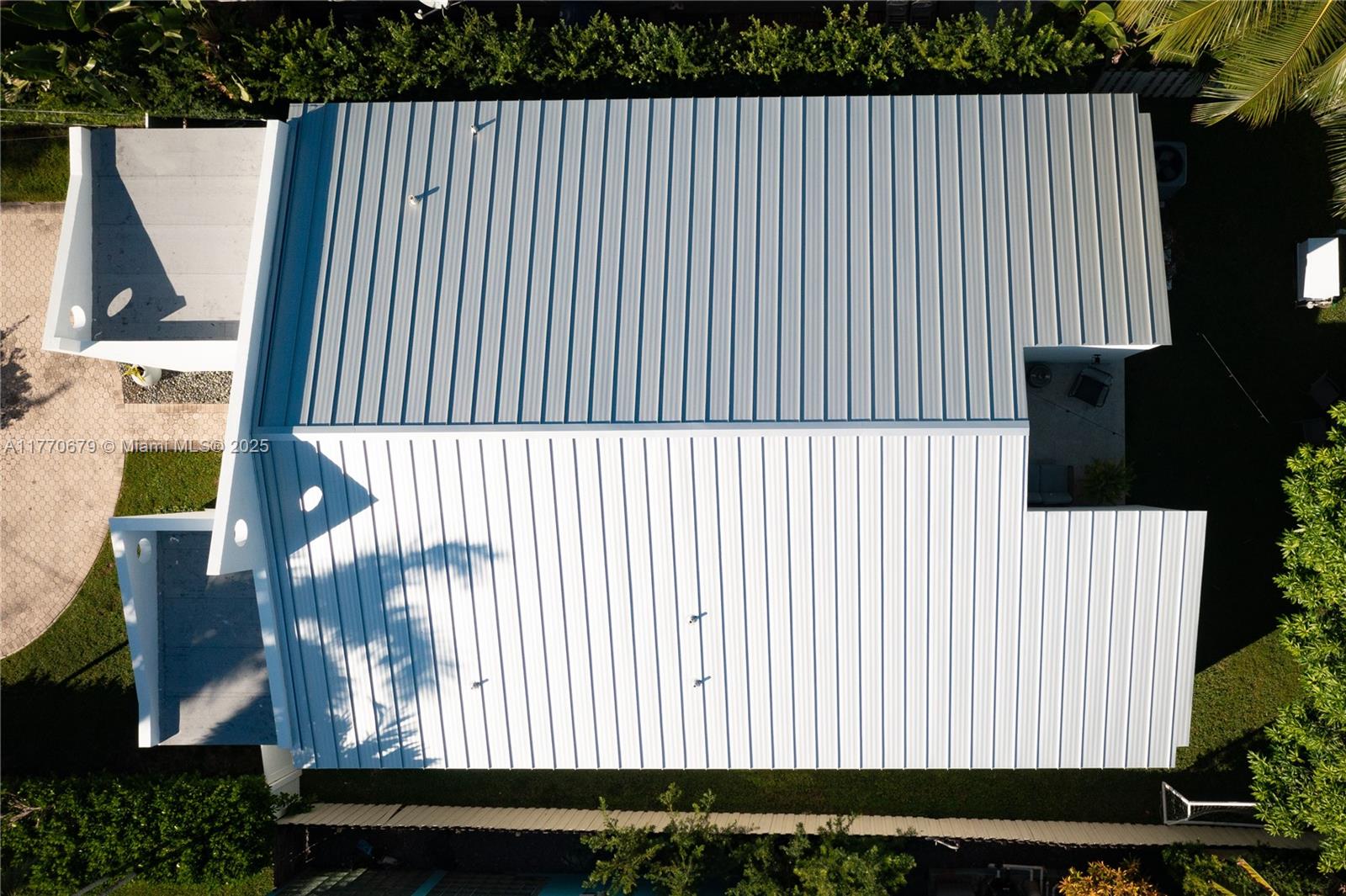 8919 Byron Avenue Surfside, FL 33154 - Photo 43 of 51