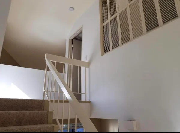 $4,200 | 1050 Vista Del Pueblo, Unit 32, Santa Barbara, CA 93101