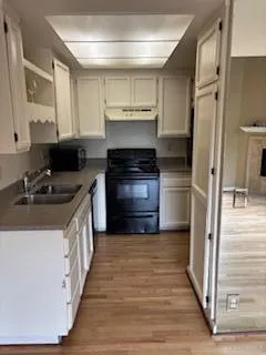 $4,200 | 1050 Vista Del Pueblo, Unit 32, Santa Barbara, CA 93101