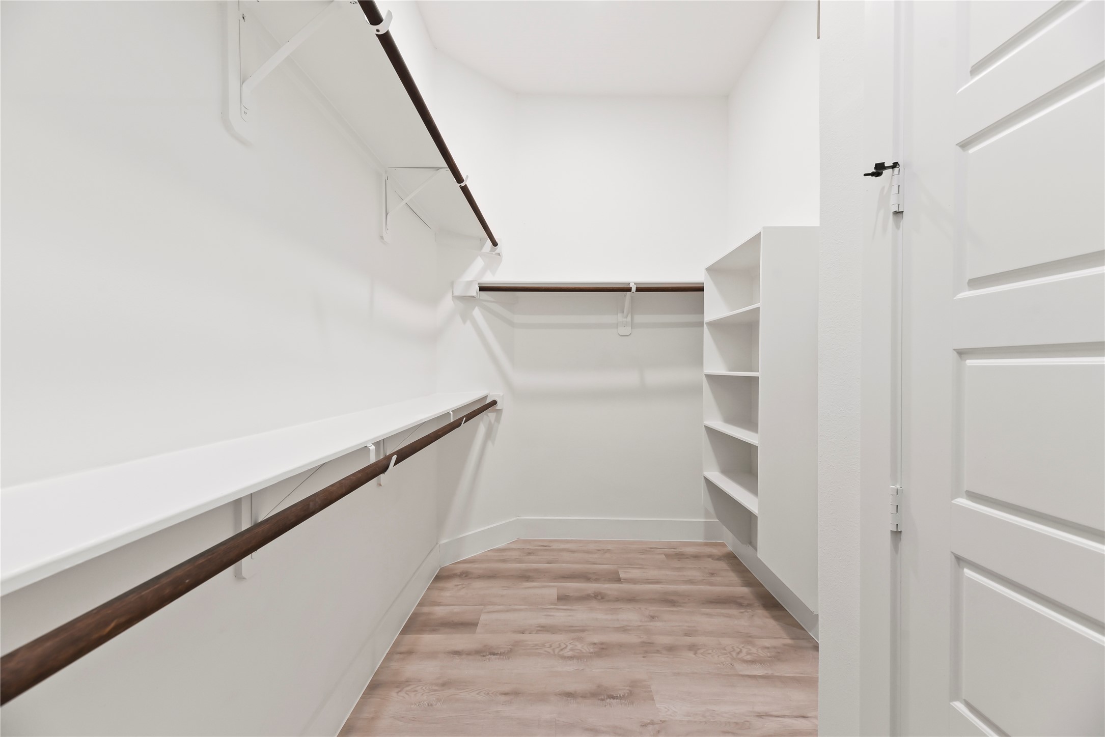 7210 England Street Houston, TX 77021 - Photo 36 of 37 a view of an empty walk in closet