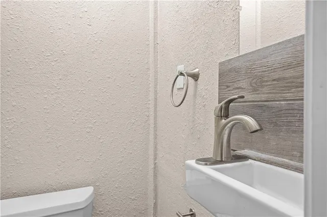 $140,000 | 2319 Norton Avenue, Kansas City, MO 64127