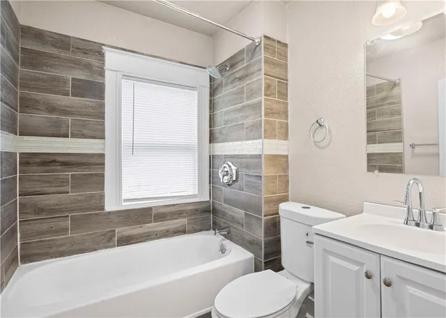 $140,000 | 2319 Norton Avenue, Kansas City, MO 64127