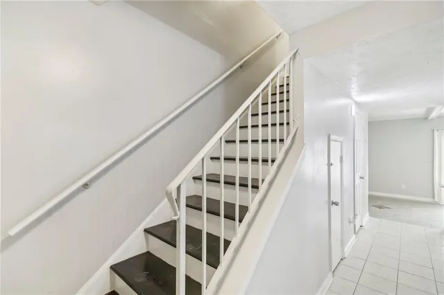 $152,900 | 6429 Woodstone Way, Morrow, GA 30260