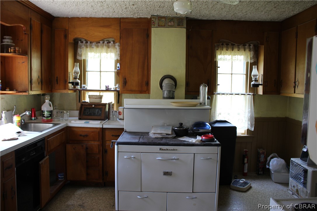 1828 Gdn Crk Road Onemo, VA 23130 - Photo 17 of 29