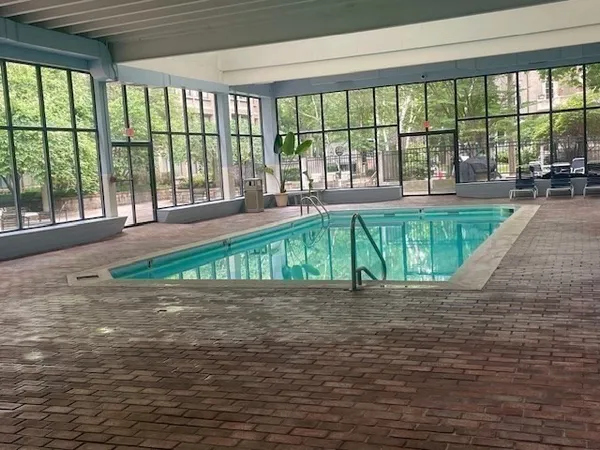 $4,200 | 1731 Beacon Street, Unit 1110, Brookline, MA 02445