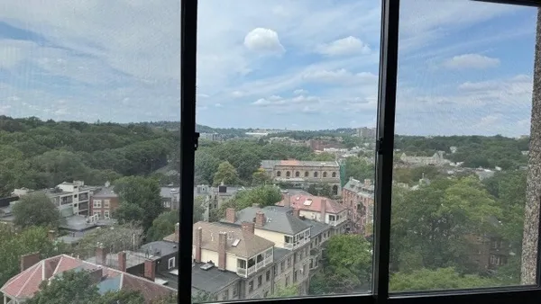 $4,200 | 1731 Beacon Street, Unit 1110, Brookline, MA 02445